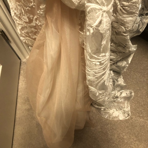 Alena Leena NWOT sparkly embroidered strapless wedding gown - Picture 9 of 15